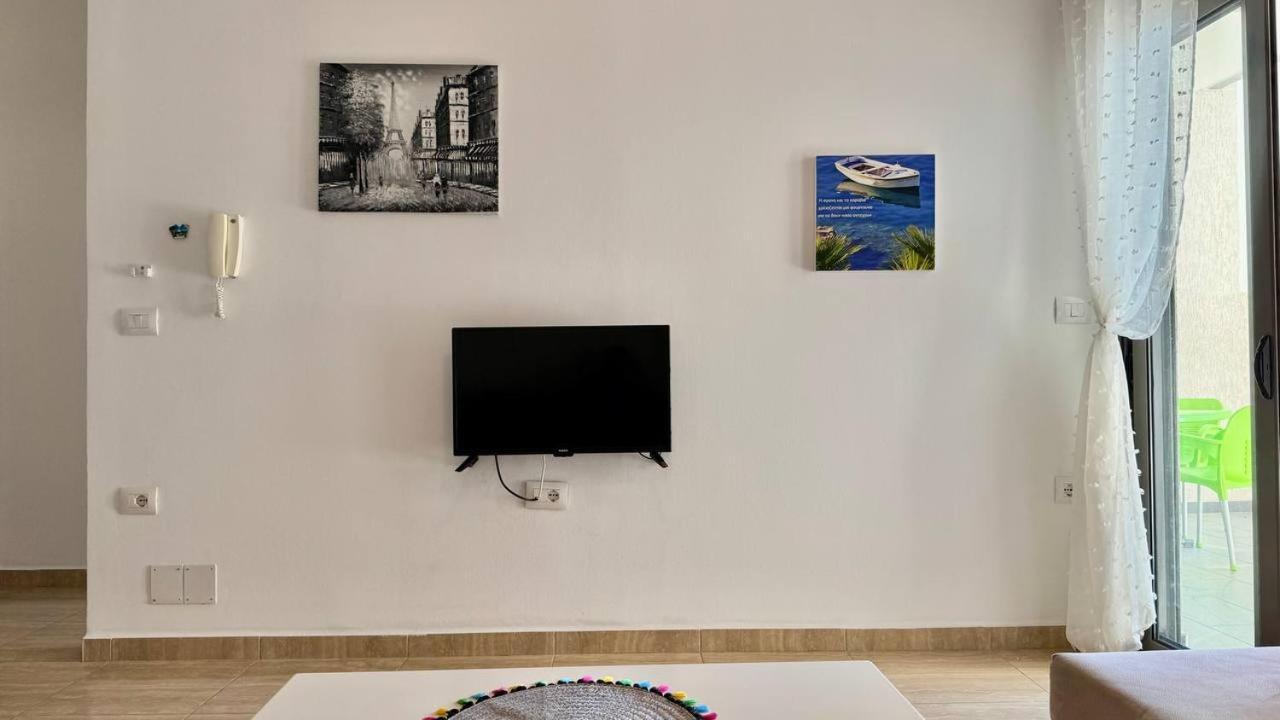 4 Seasons Sea View Apartment Saranda Kültér fotó