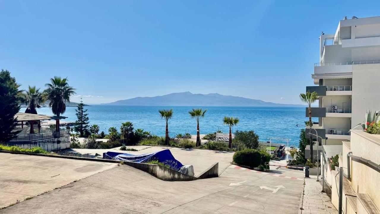 4 Seasons Sea View Apartment Saranda Kültér fotó